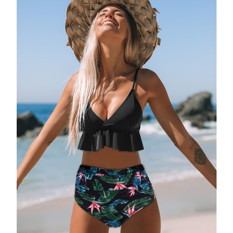 Women's Ruffled 2 Piece Swimwear