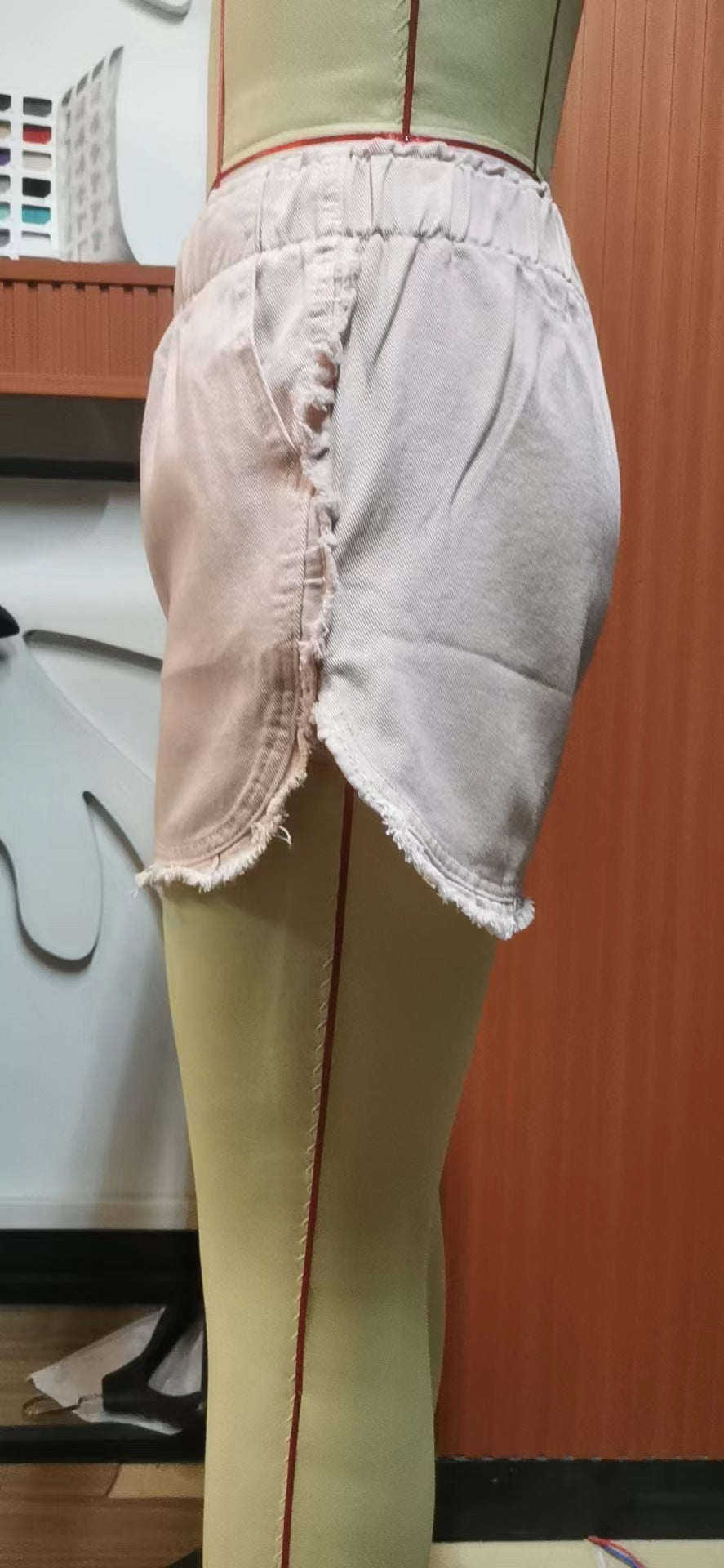 Women's Frayed Lace Denim Elastic Waist Shorts