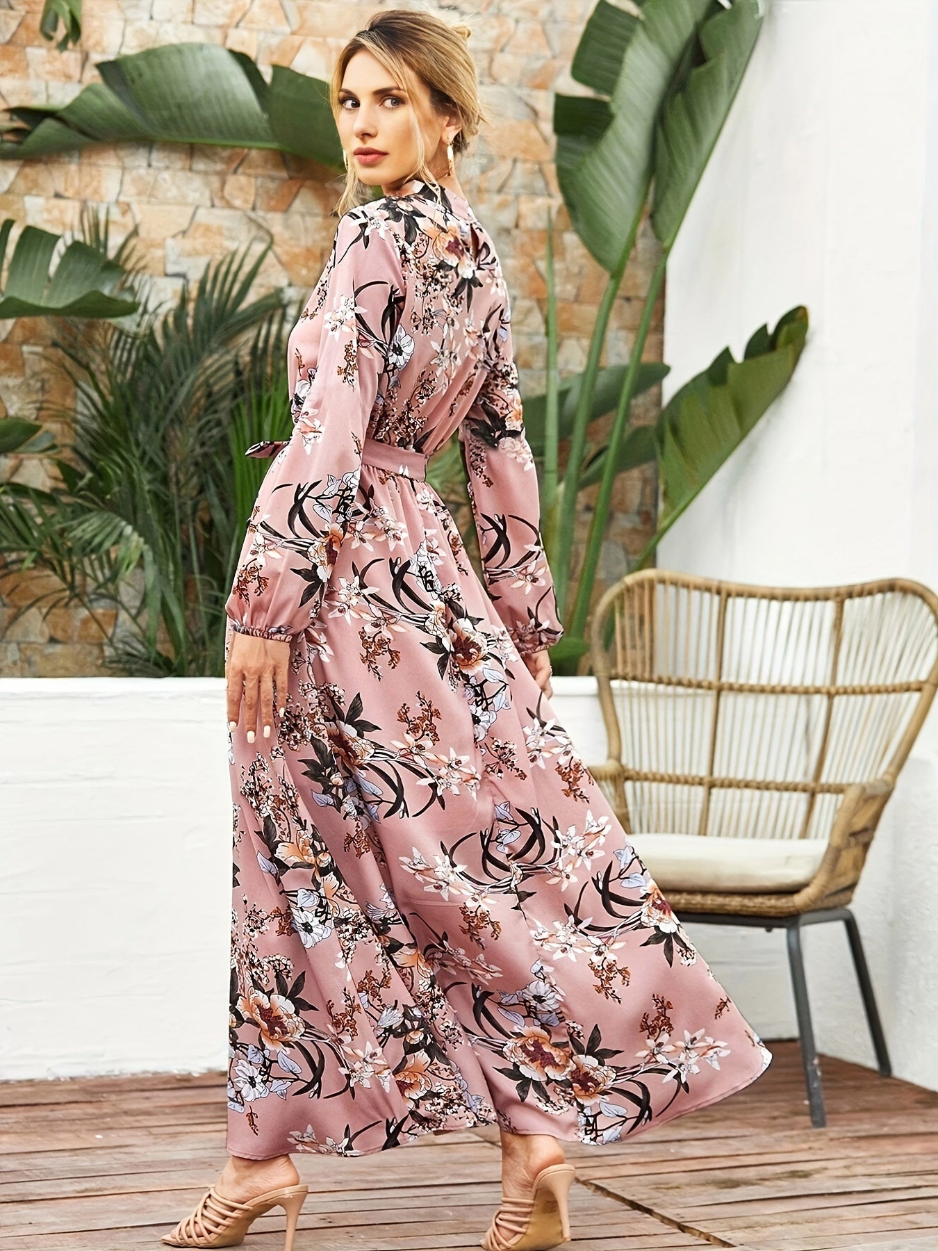 Women's Long Sleeve Round Neck Bohemian Dress