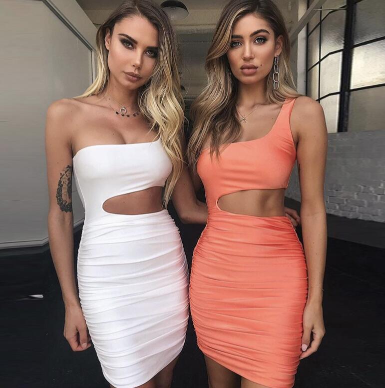 Women's Slim One-shoulder Short Dress Sexy Fashion Mini Dress