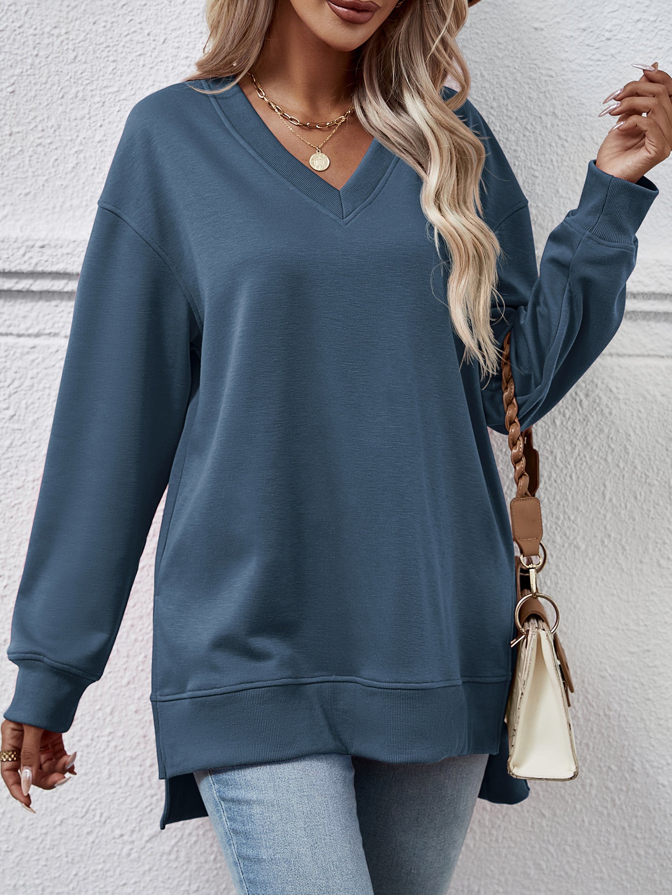 Women's Long V-neck Casual Split in the Side length longer in the back Sweater